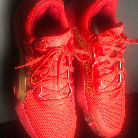 Adidas - Picture 4 of 9